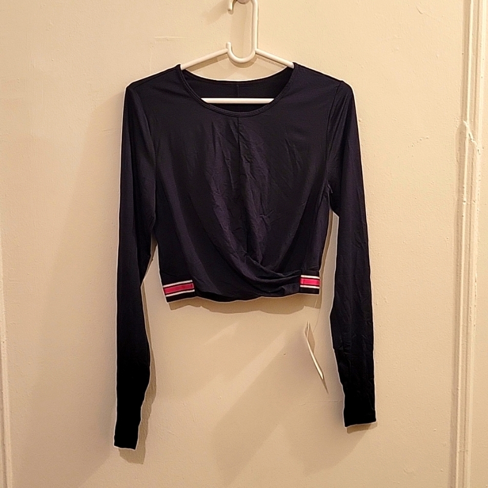 NWT Fabletics eco-conscious twist front top